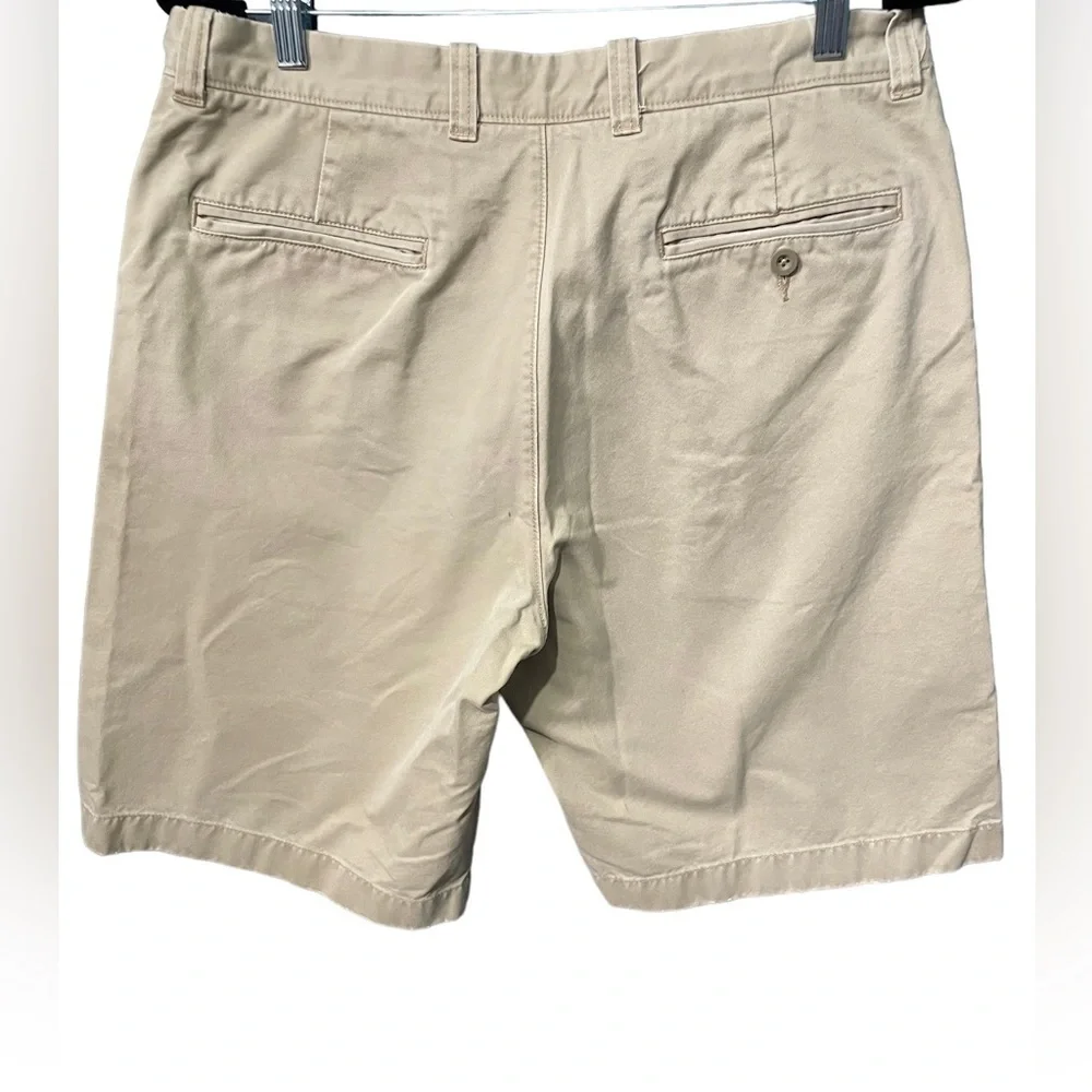 J. Crew shorts men’s, color Tan, size 33